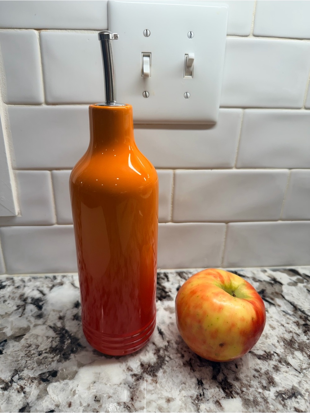 Le Creuset Orange Ombre Olive Oil Dispenser - Picture 2 of 6